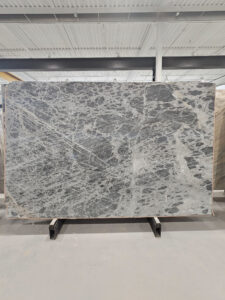 Grigio-Fabricotti-Marble-Straight-1-scaled