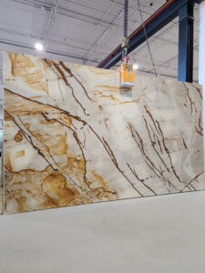 Palomino-Quartzite-Blk7373-scaled