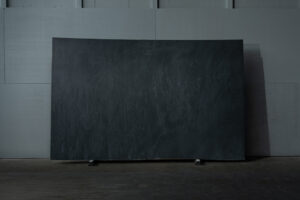 Nero-Cardoso-2cm-Leathered-Marble-Blk473-scaled