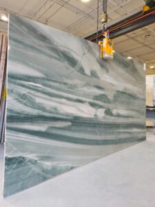 Platino-Quartzite-Blk33144___resized-scaled