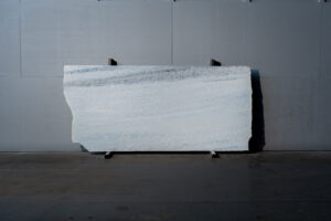 Iceberg 2cm Polished Blk # 1496 Quartzite Blk#3673 2cm(2)