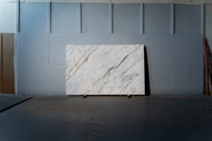 Calacatta Vagli Caldo 2cm Polished Marble Blk#178765(5)