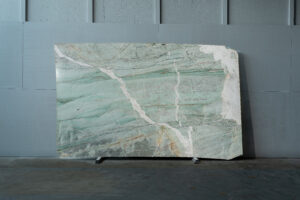 Tiffany 2cm Polished Quartzite Blk#7075