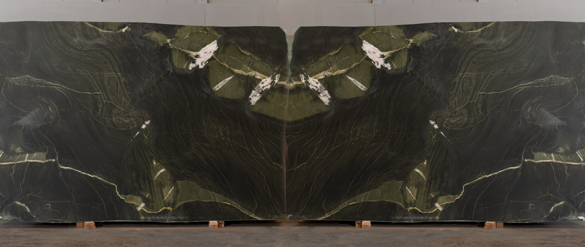 Avocatus Quartzite Slab – CAVA SURFACES